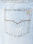 Джинсы из хлопка прямого кроя с карманами Versace Jeans  –  Деталь