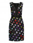 Платье-футляр из шерсти и шелка с узором и поясом Diane von Furstenberg  –  Общий вид
