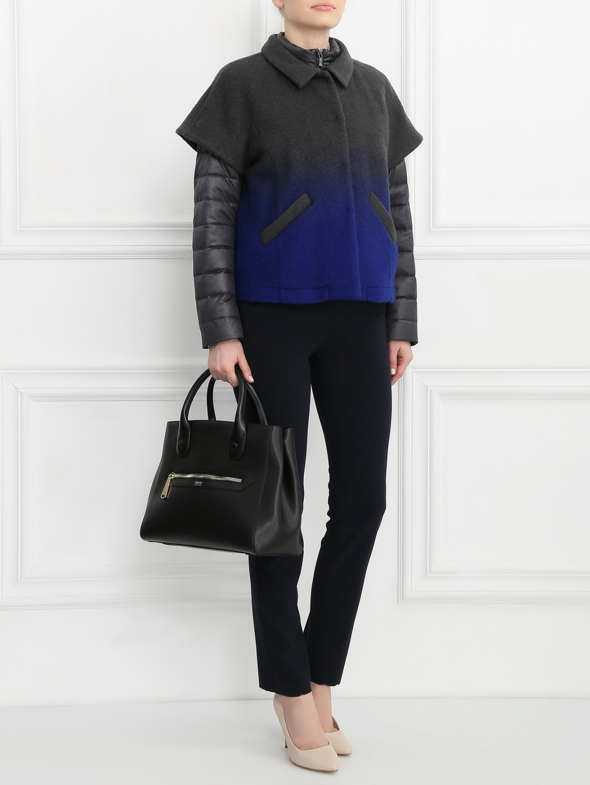 Пуховая куртка с отстегивающейся накидкой Armani Collezioni  –  Модель Общий вид  – Цвет:  Серый