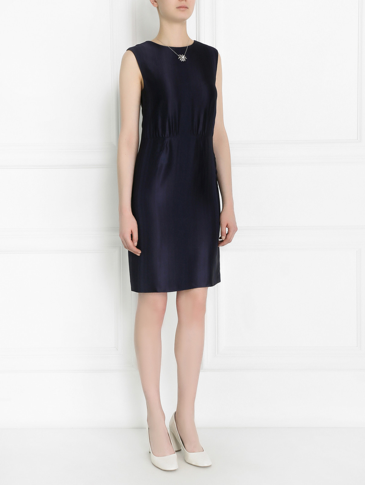 Платье-футляр Emporio Armani  –  Модель Общий вид  – Цвет:  Синий