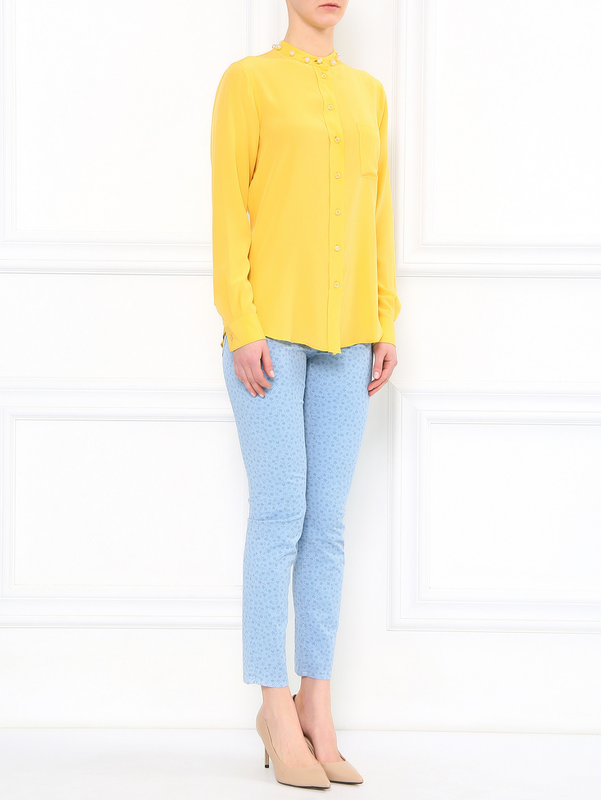 Блуза из шелка декорированная жемчугом Moschino  –  Модель Общий вид  – Цвет:  Желтый