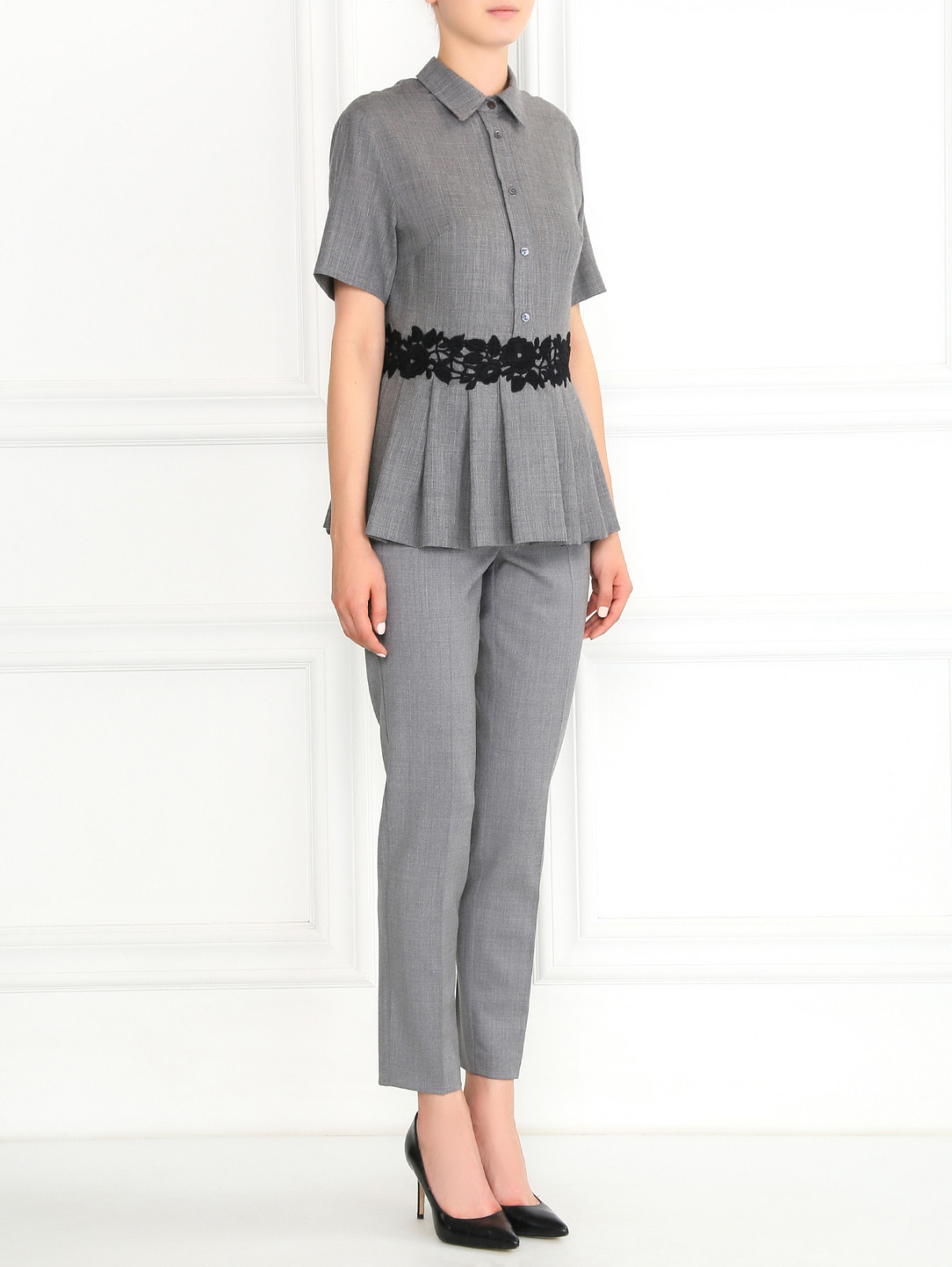 Блуза из шерсти с кружевной отделкой P.A.R.O.S.H.  –  Модель Общий вид  – Цвет:  Серый