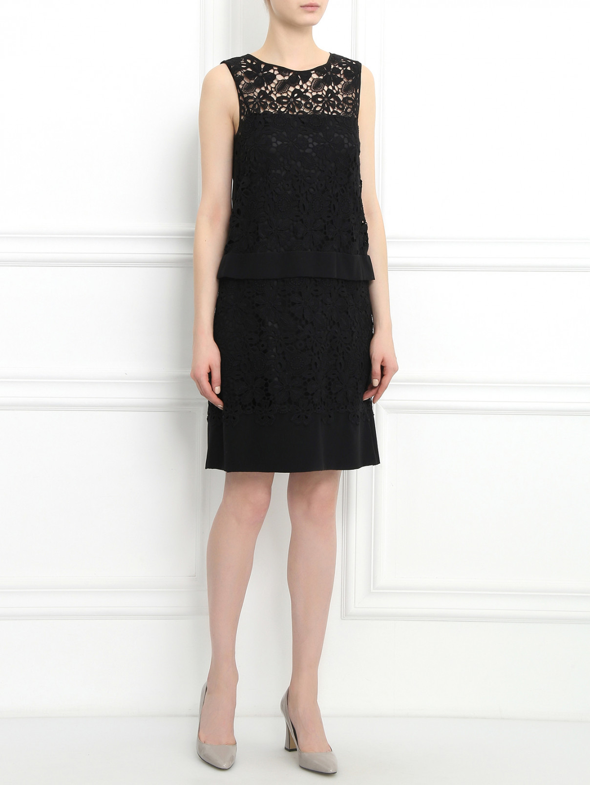 Платье-мини с цветочным узором Alberta Ferretti  –  Модель Общий вид  – Цвет:  Черный