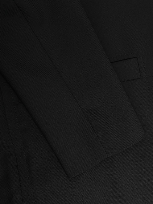 Пиджак прямого кроя с карманами  - Деталь