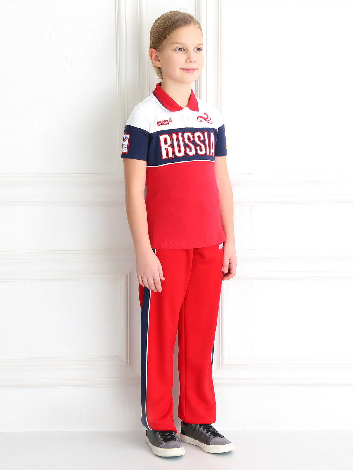 Поло из хлопка с вышивкой Sochi 2014  –  Модель Общий вид  – Цвет:  Мультиколор
