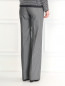 Прямые брюки из смешанной шерсти с узором "полоска" Armani Collezioni  –  Модель Верх-Низ1