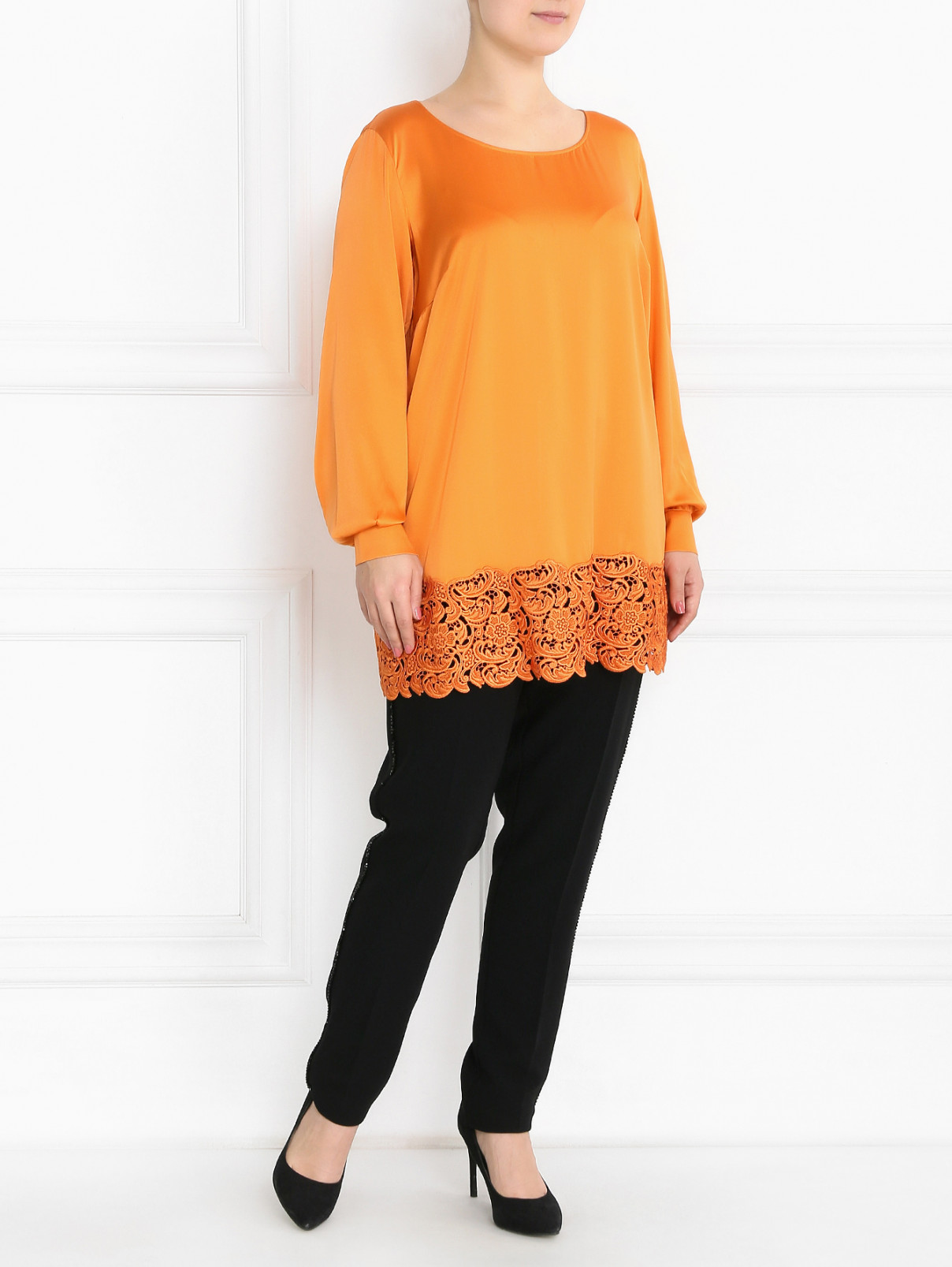 Удлиненная блуза из шелка с кружевной отделкой Marina Rinaldi  –  Модель Общий вид  – Цвет:  Оранжевый