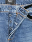 Укороченные джинсы с контрастным поясом Paige  –  Деталь1