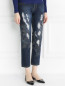 Укороченные джинсы с потертостями и вышивкой из бисера MAD Almadal  –  Модель Верх-Низ