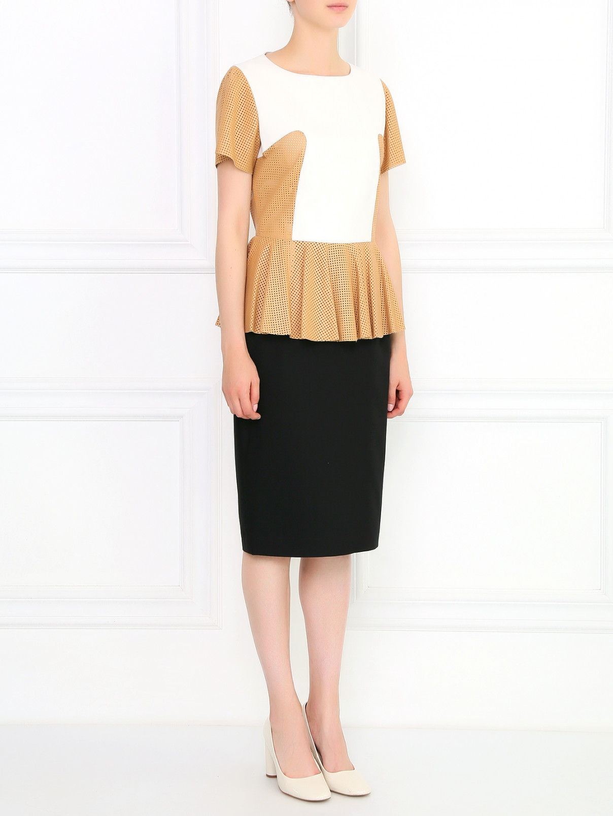 Блуза из кожи с декоративной перфорацией DROMe  –  Модель Общий вид  – Цвет:  Бежевый