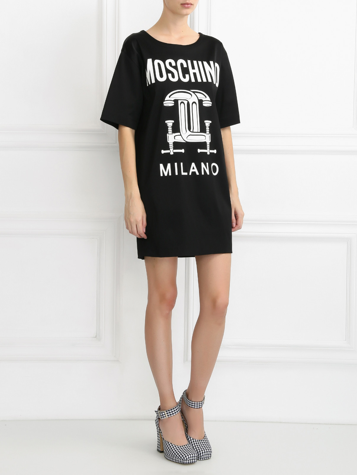 Платье прямого кроя с принтом Moschino Boutique  –  Модель Общий вид  – Цвет:  Черный