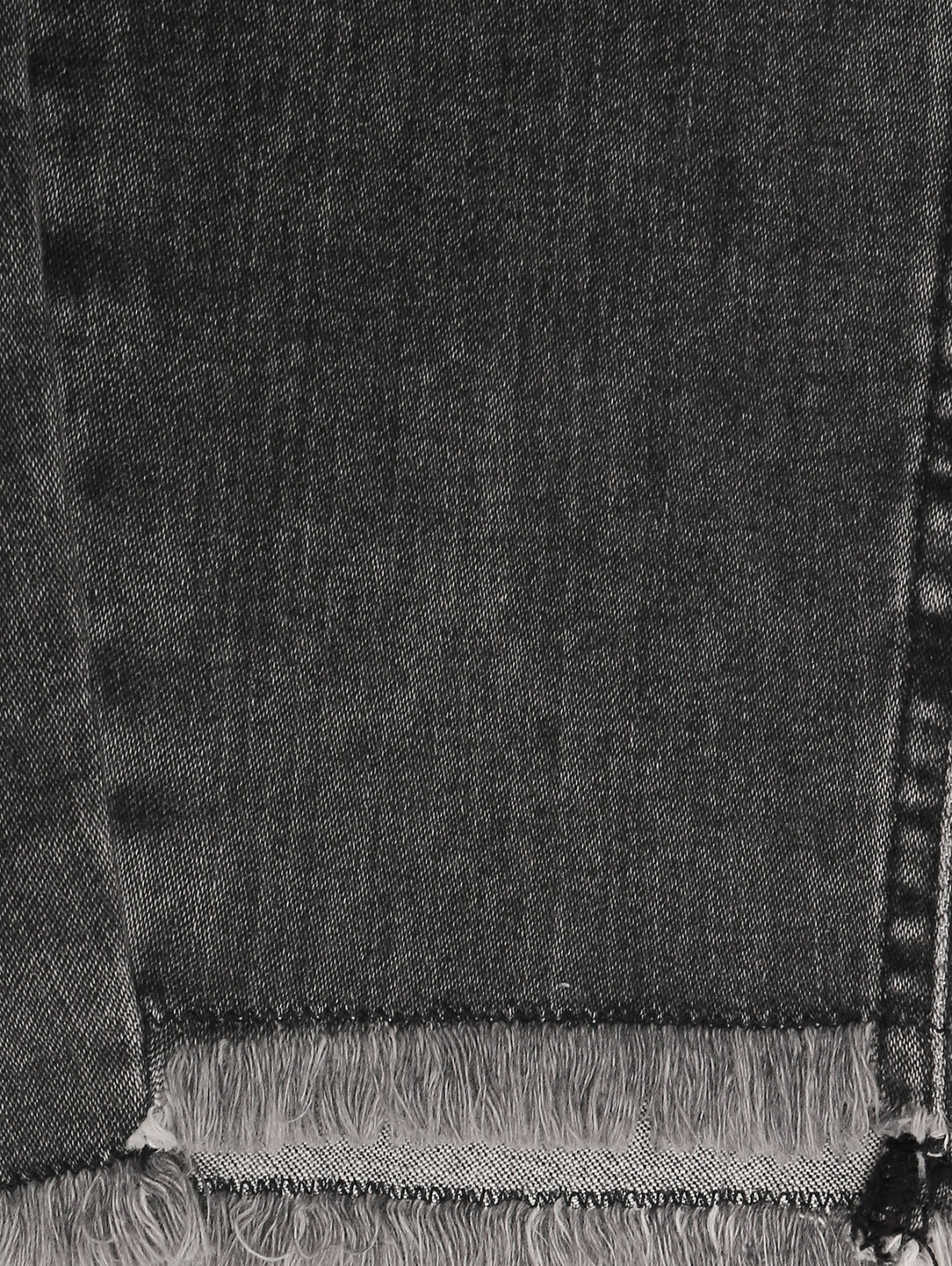 Джинсы зауженного кроя с бахромой Comma  –  Деталь2  – Цвет:  Серый