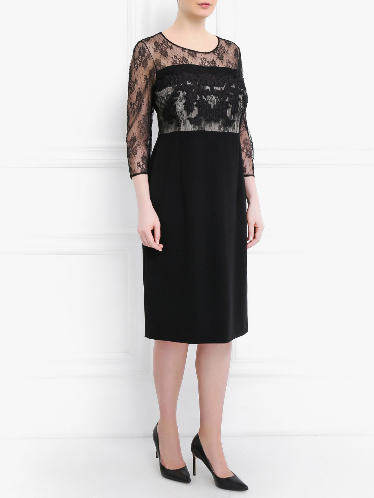 Платье-футляр с контрастной вставкой из кружева Marina Rinaldi  –  Модель Общий вид  – Цвет:  Черный