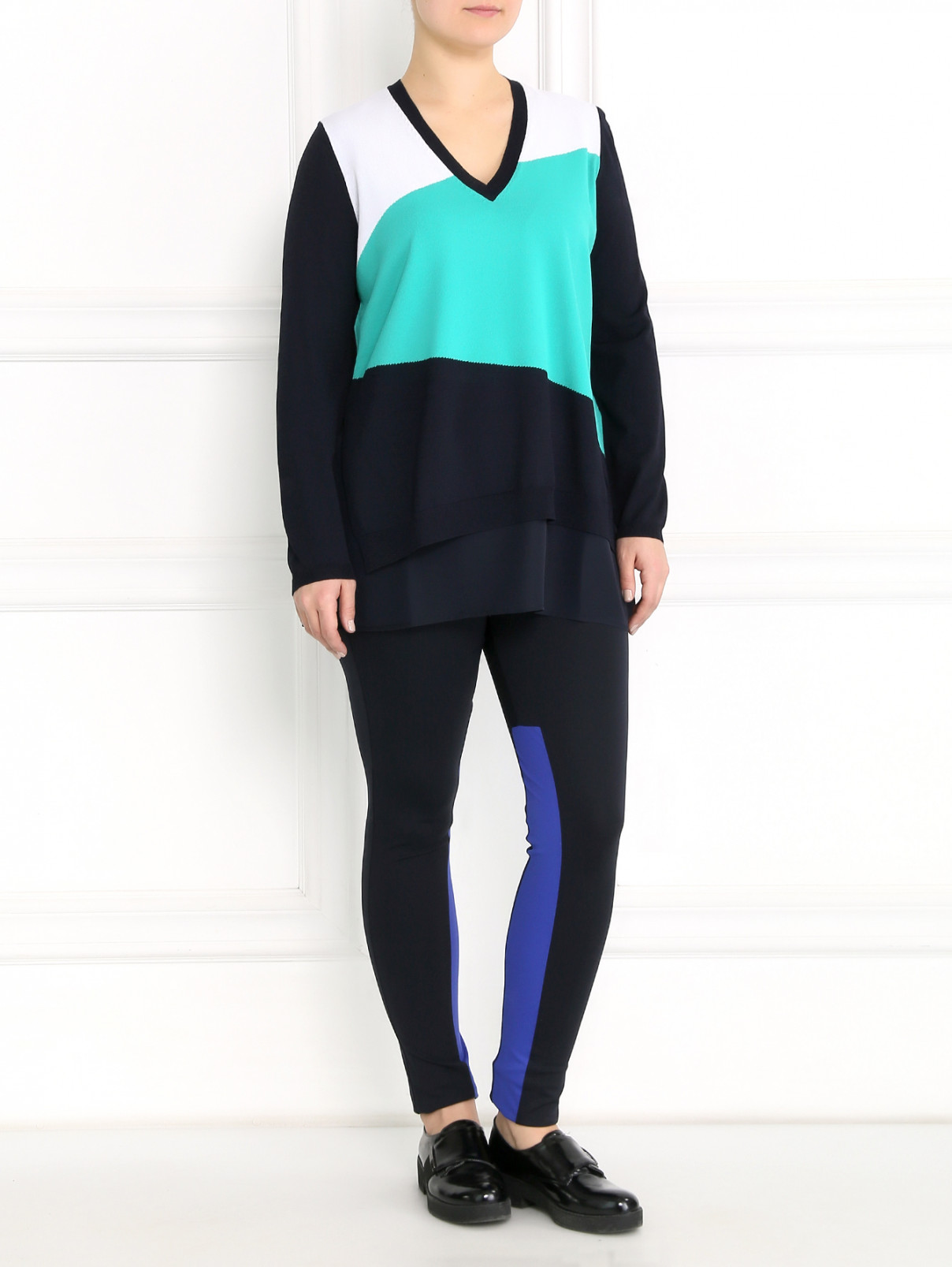 Трикотажные брюки на резинке с контрастными вставками Voyage by Marina Rinaldi  –  Модель Общий вид  – Цвет:  Синий