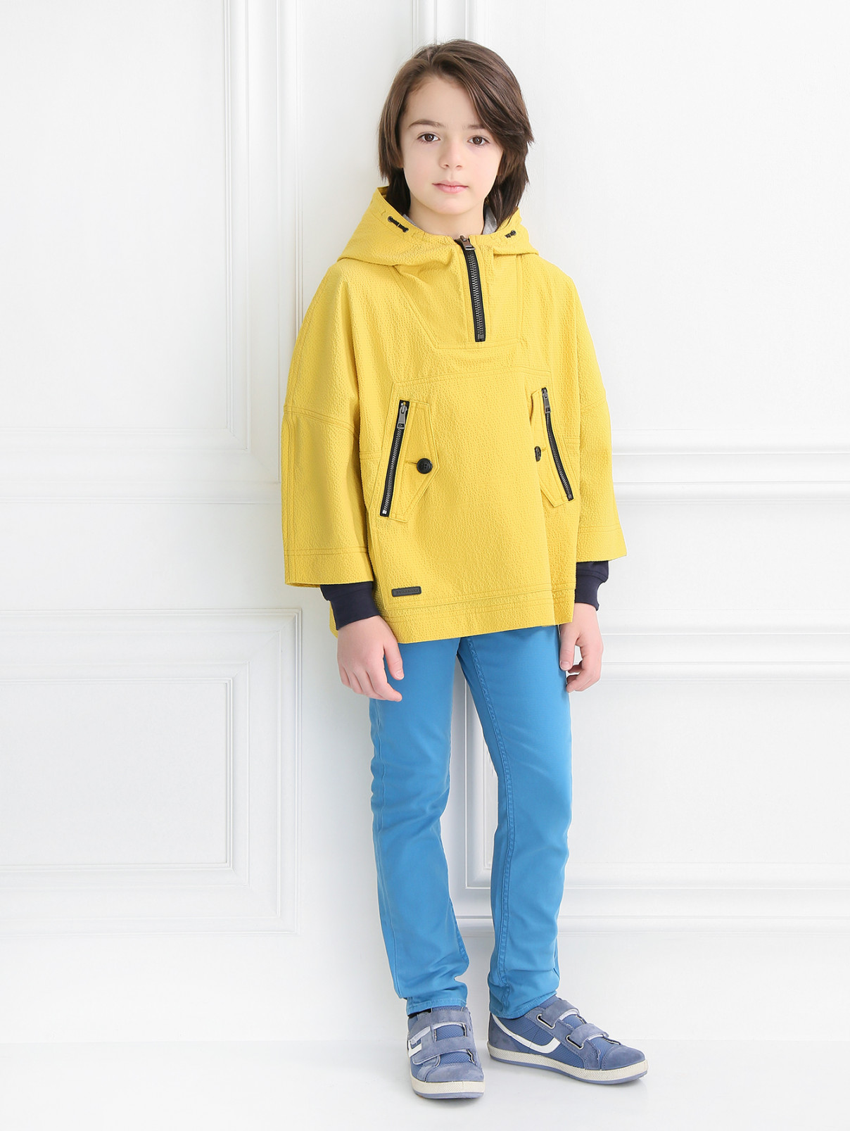 Легкая куртка с капюшоном и двумя боковыми карманами Burberry  –  Модель Общий вид  – Цвет:  Желтый