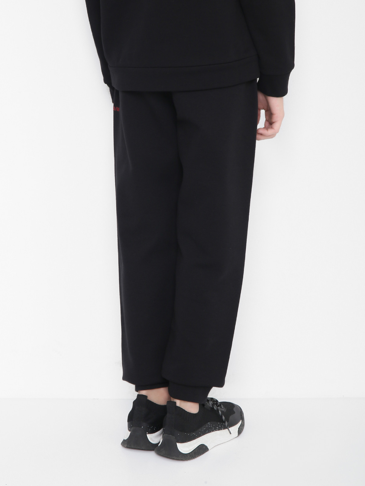 Трикотажные брюки с вышивкой Dolce & Gabbana  –  МодельВерхНиз1  – Цвет:  Черный