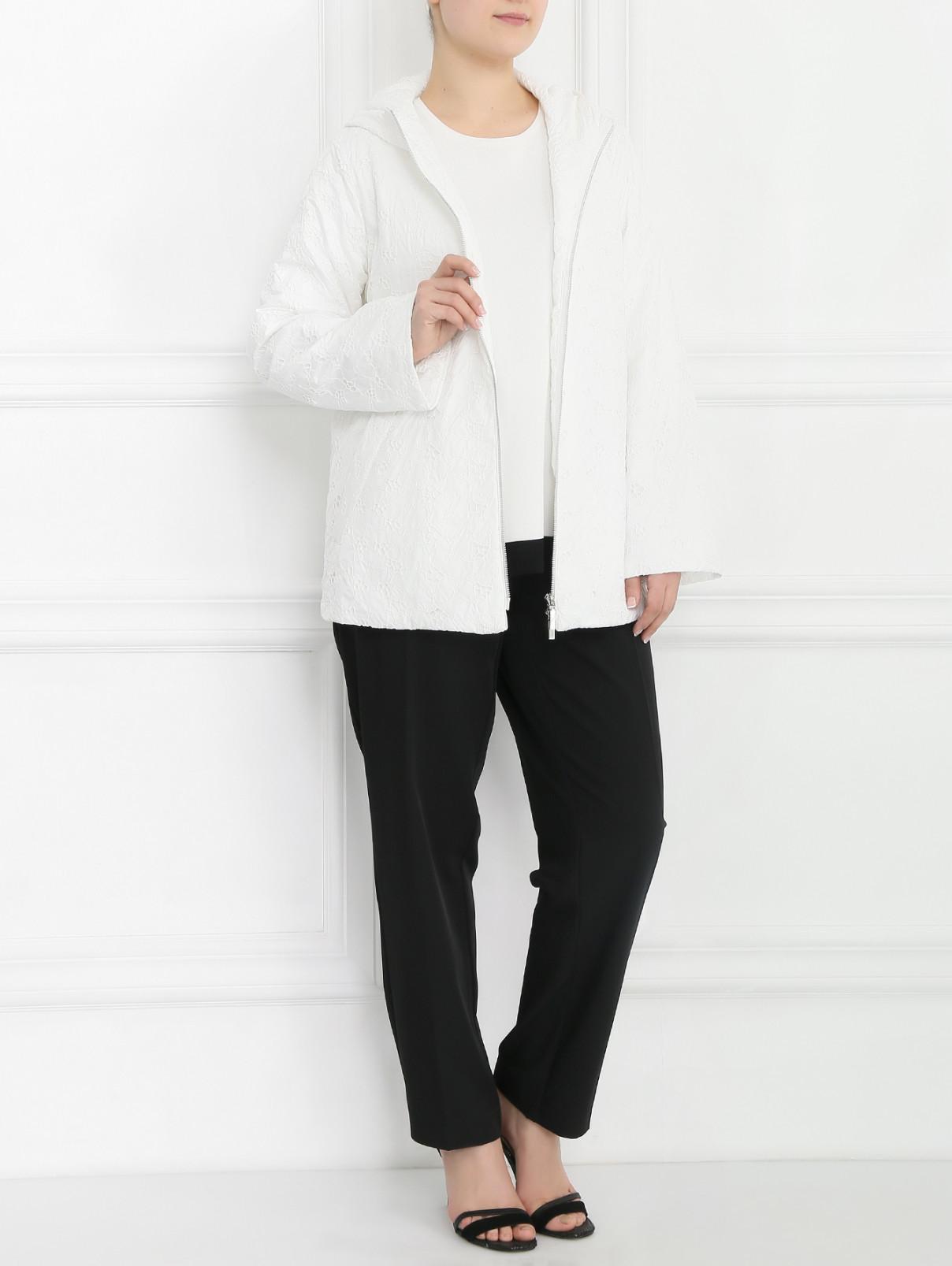 Куртка пуховая на молнии с капюшоном Voyage by Marina Rinaldi  –  Модель Общий вид  – Цвет:  Белый