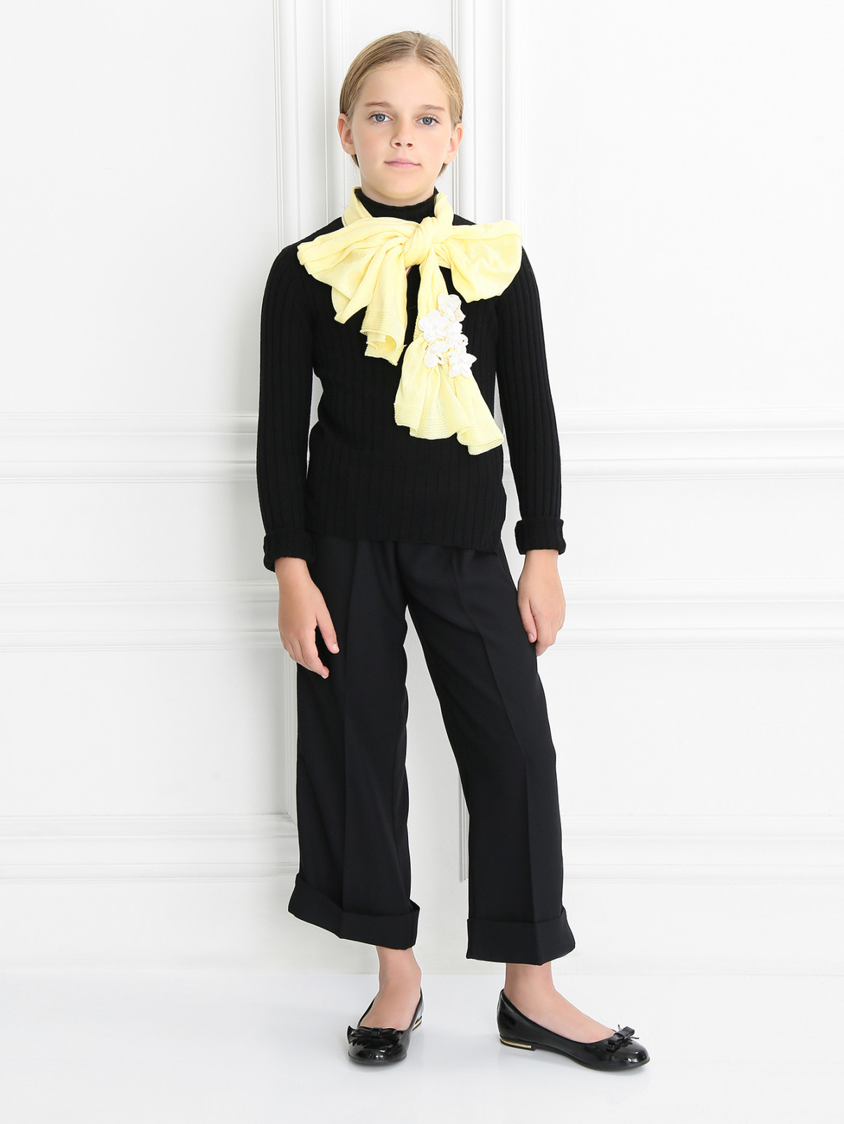 Легкий шарф из хлопка с цветочным декором IL Trenino  –  Модель Общий вид  – Цвет:  Желтый