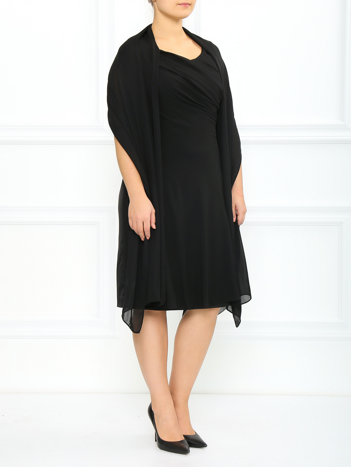 Платье из шелка  с драпировкой с накидкой в комплекте Marina Rinaldi  –  Модель Общий вид  – Цвет:  Черный