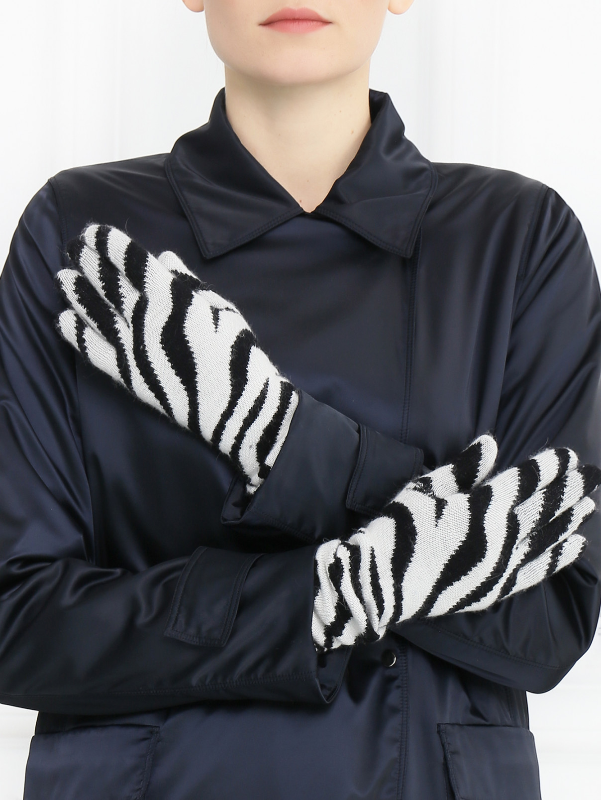 Перчатки из смешанной шерсти с узором Moschino Boutique  –  Модель Общий вид  – Цвет:  Узор